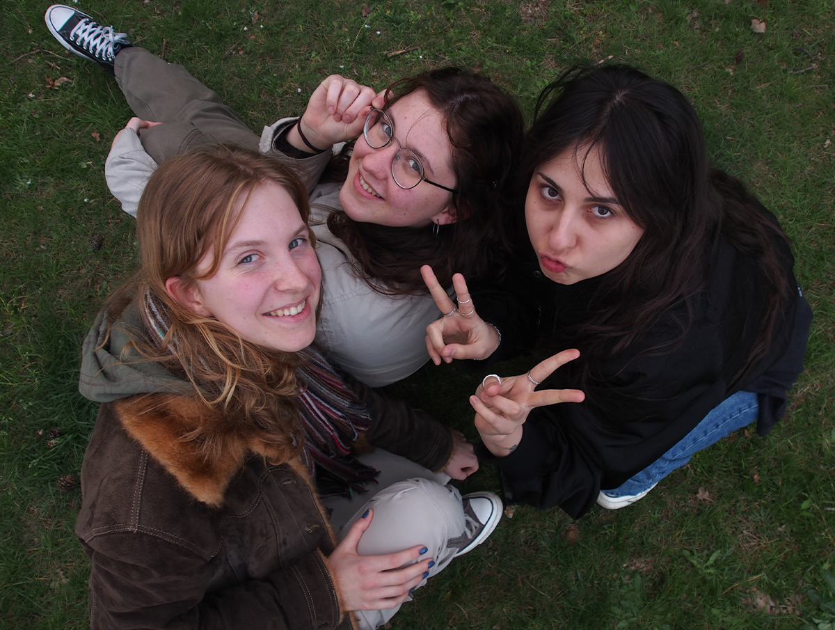 Sisters & Co
